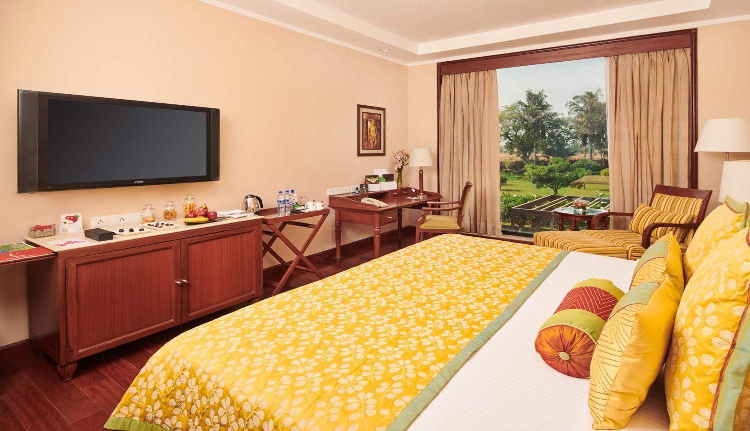 The Lalit Temple View Hotel Khajuraho Ngoại thất bức ảnh