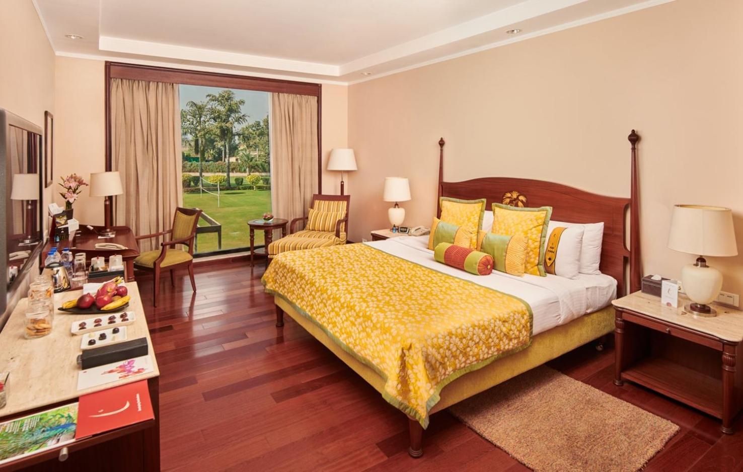 The Lalit Temple View Hotel Khajuraho Ngoại thất bức ảnh