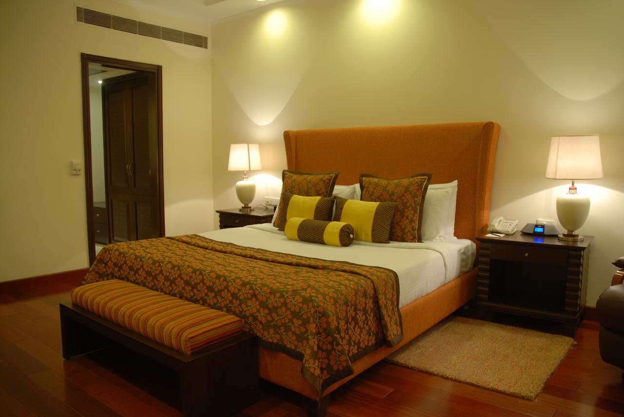 The Lalit Temple View Hotel Khajuraho Ngoại thất bức ảnh