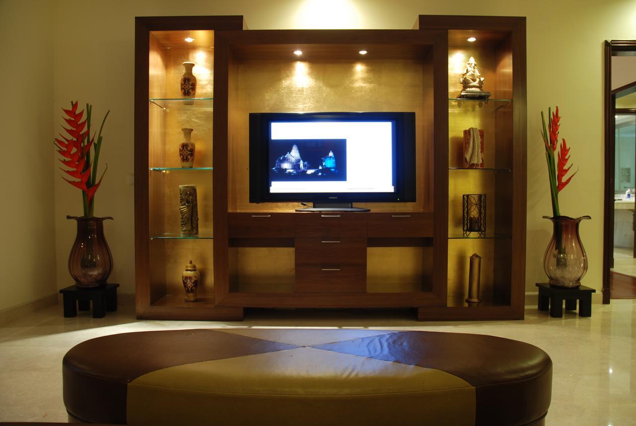 The Lalit Temple View Hotel Khajuraho Ngoại thất bức ảnh