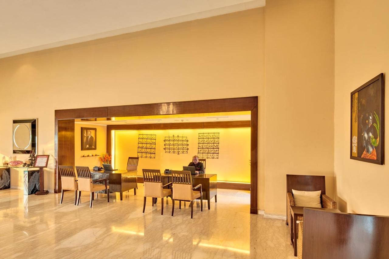 The Lalit Temple View Hotel Khajuraho Ngoại thất bức ảnh