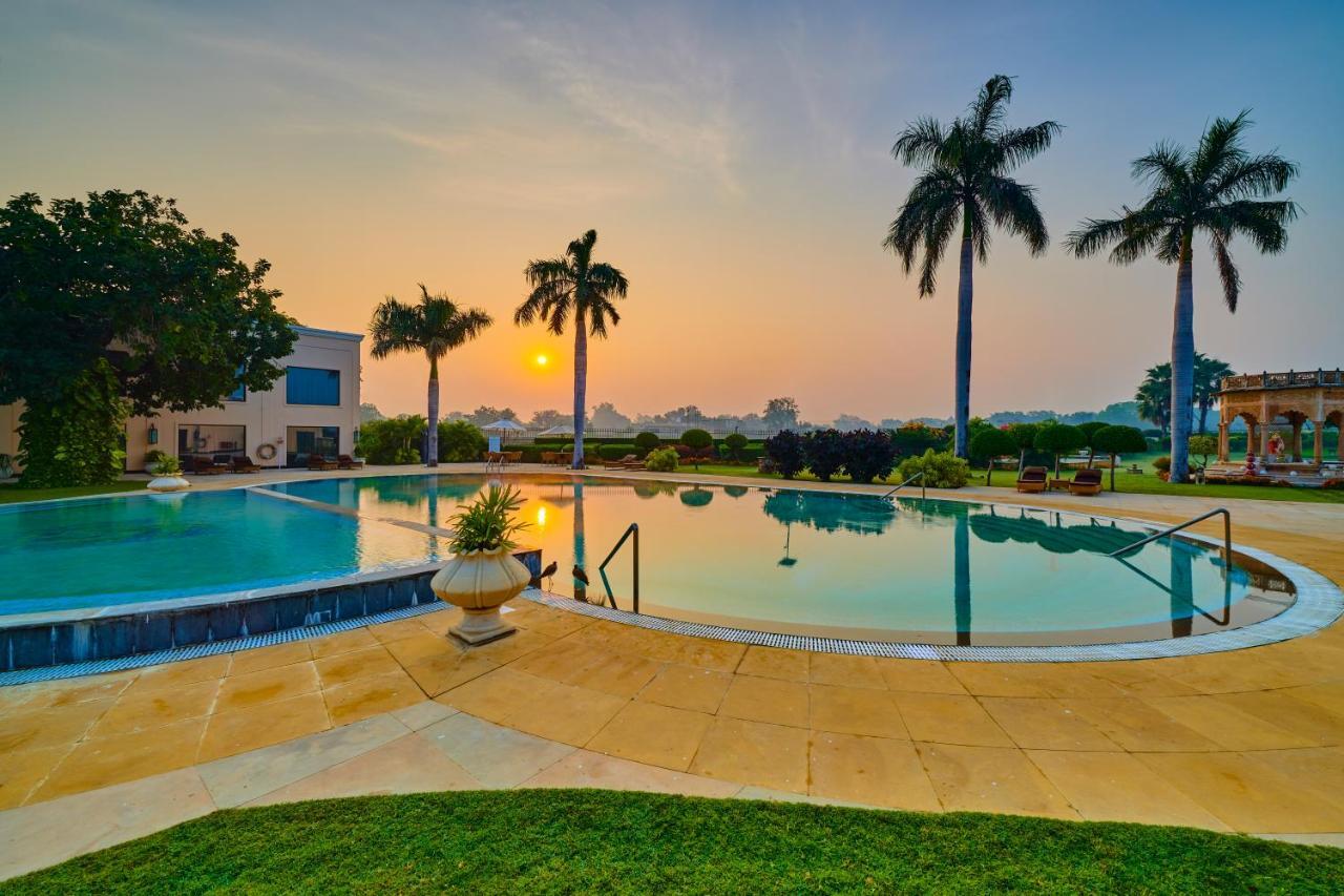 The Lalit Temple View Hotel Khajuraho Ngoại thất bức ảnh