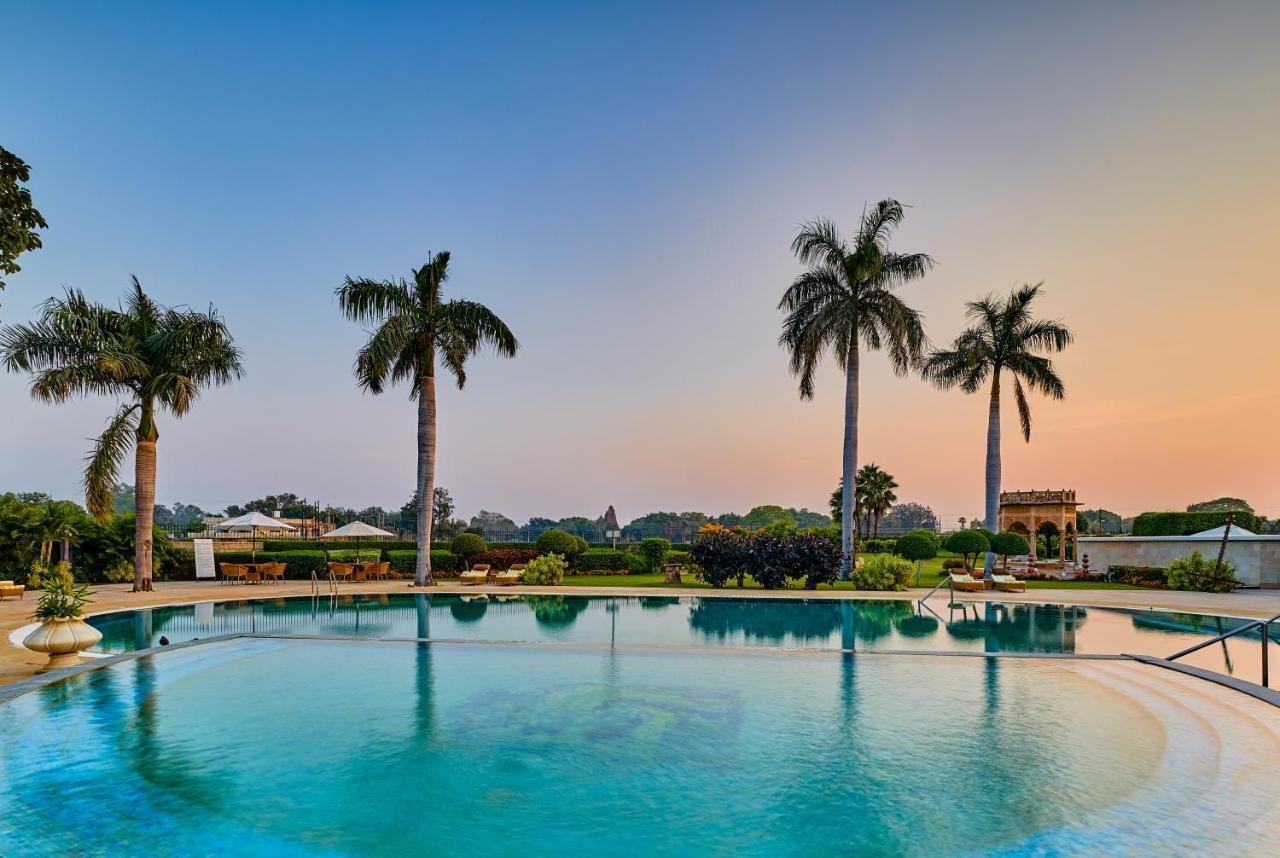 The Lalit Temple View Hotel Khajuraho Ngoại thất bức ảnh